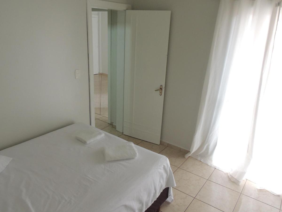 Apartamento Mobiliado Com Garagem Apartment Chapeco Exterior photo